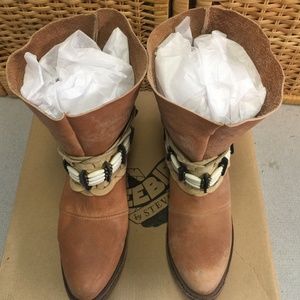 Freebird by Steven Barra Ankle boots